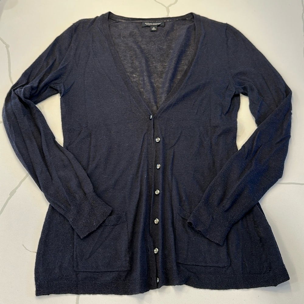 Banana republic Italian yarn alpaca cardigan navy blue gray buttons size M 💙🩶